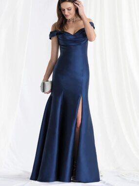 BRAND NEW MGNY Evening Gown 73150